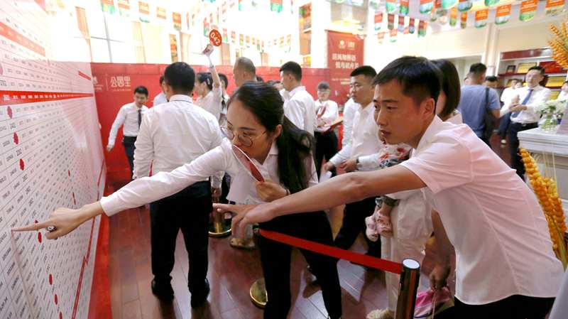 開盤即罄 濟(jì)寧金色蘭庭&middot;香堤15#樓再續(xù)熱銷傳奇